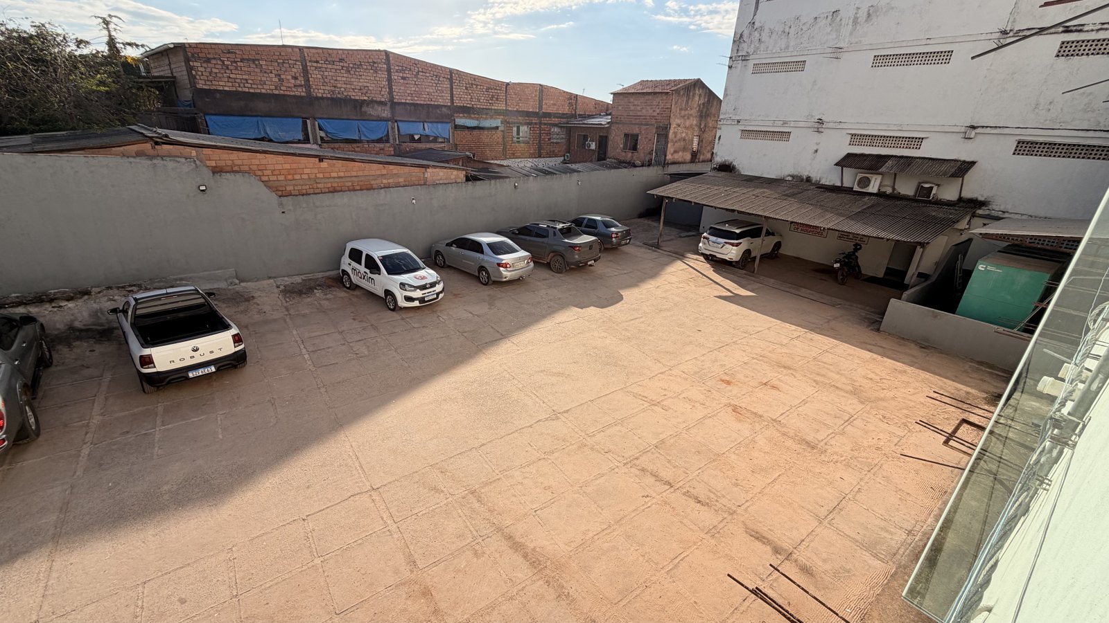 Estacionamento privativo do hotel
